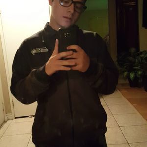 Meet your Posher, Jonathan